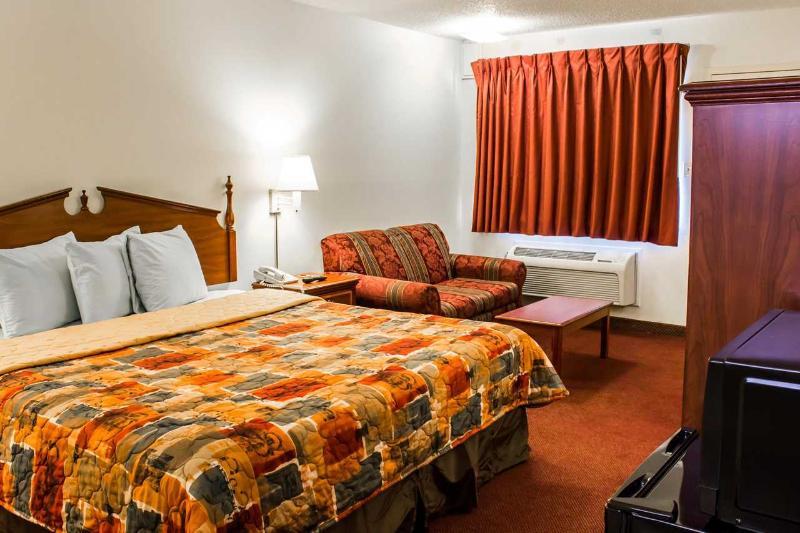 Econo Lodge Selma Exteriör bild